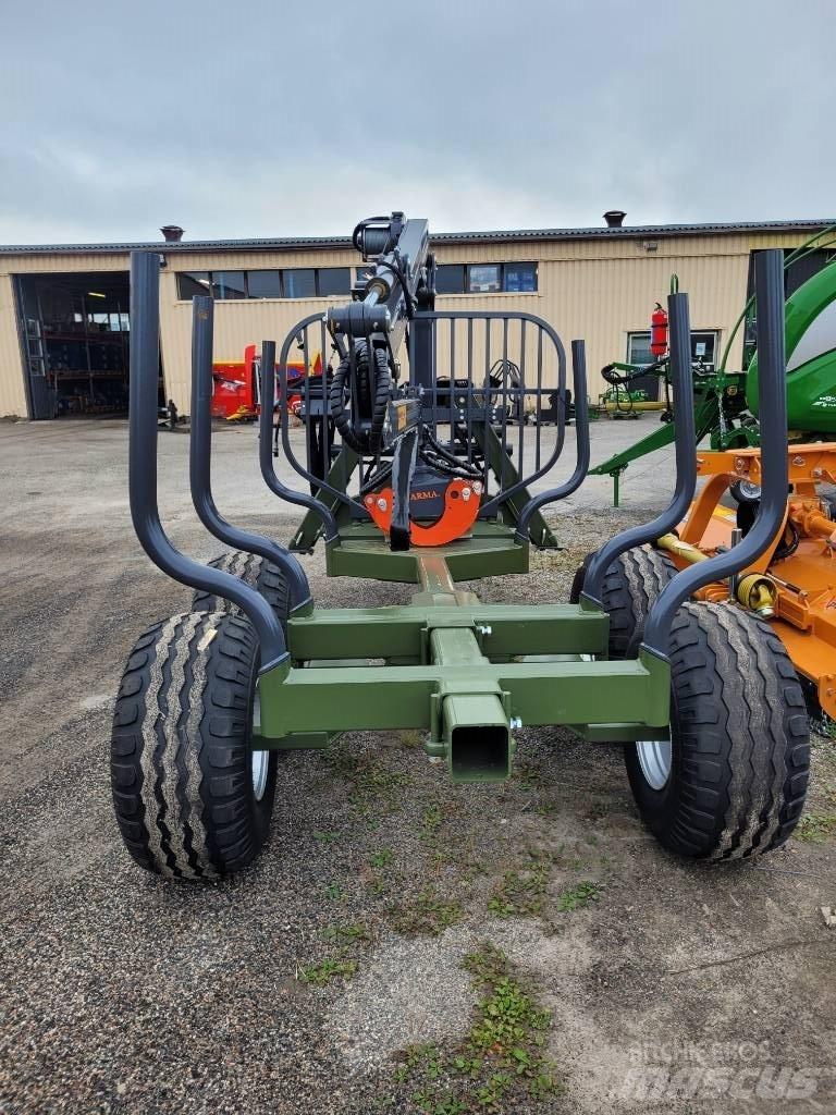 Farma T9F Skogsvagnar