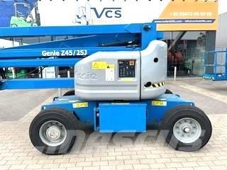 Genie Z 45/25 J DC Bomliftar
