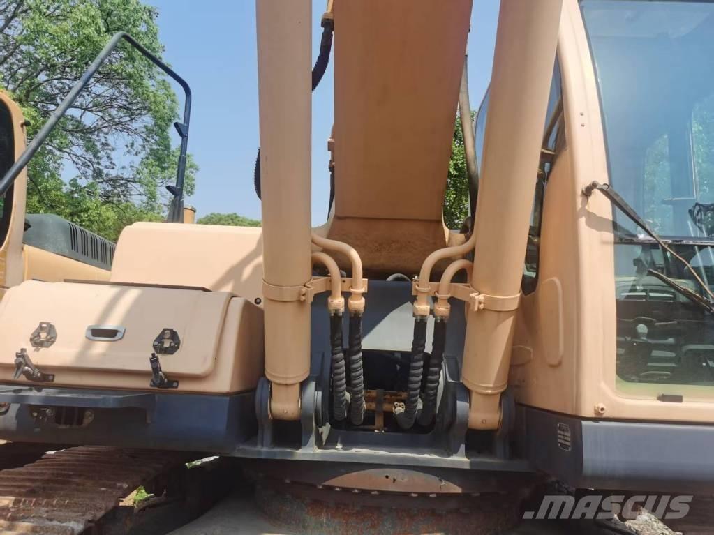 Hyundai R305LC-9T Bandgrävare
