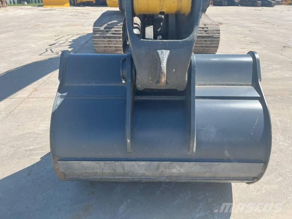 Komatsu PC 210 LC-11 Bandgrävare