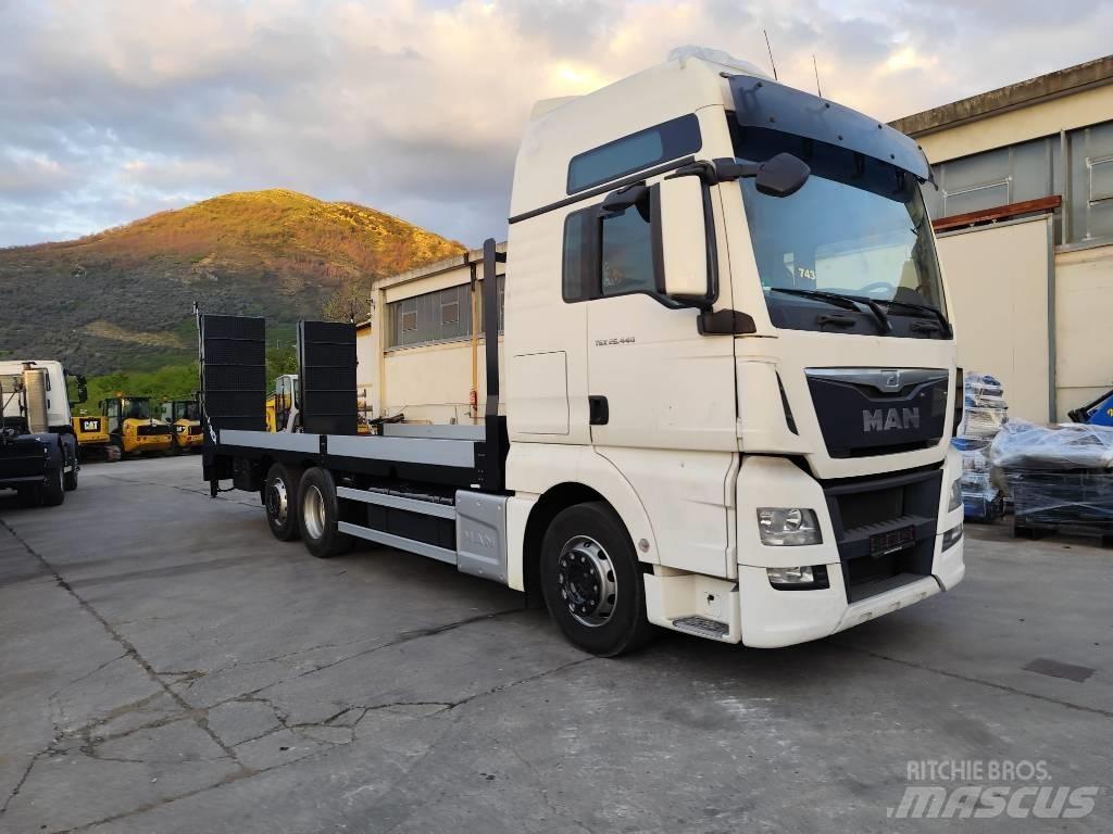 MAN TGX 26.440 Flak-/vinschlastbilar
