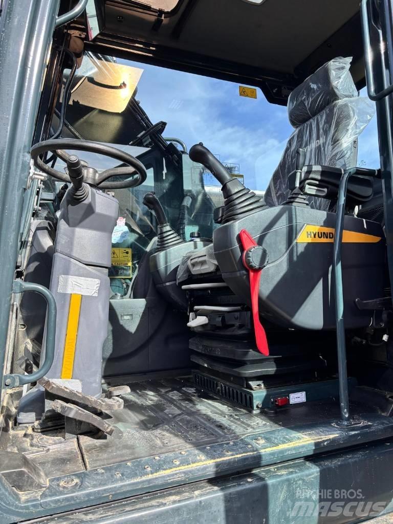 Hyundai HX 170ACR Hjulgrävare