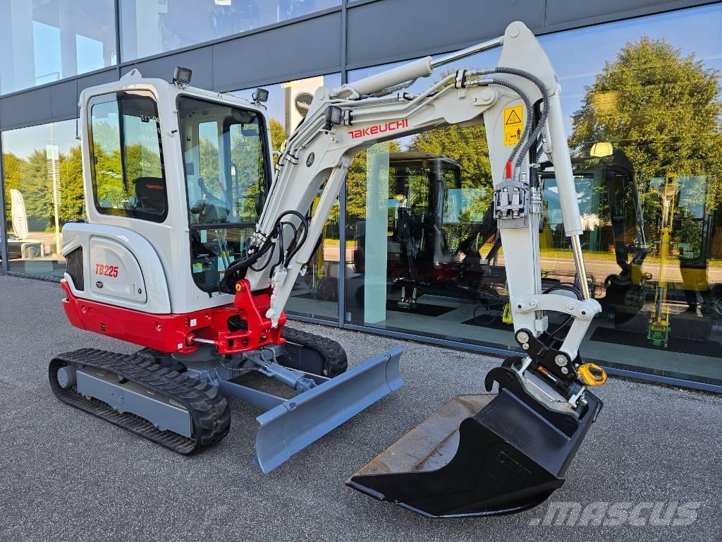 Takeuchi TB 225 Minigrävare < 7t