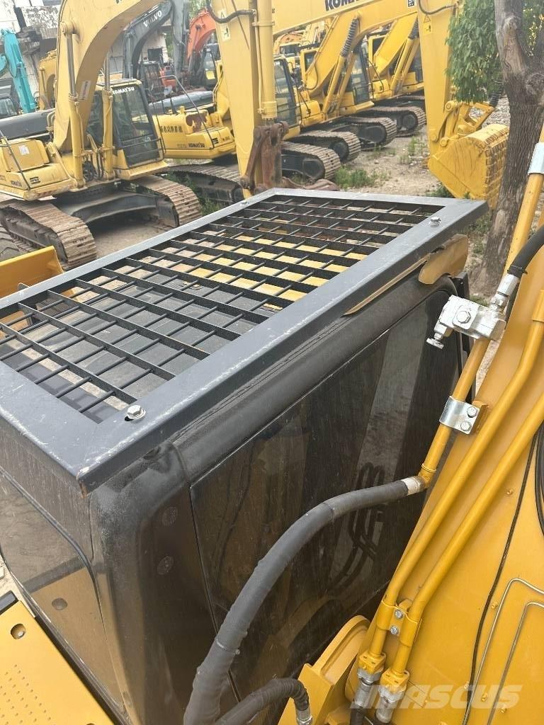 CAT CAT330D Midigrävmaskiner 7t - 12t
