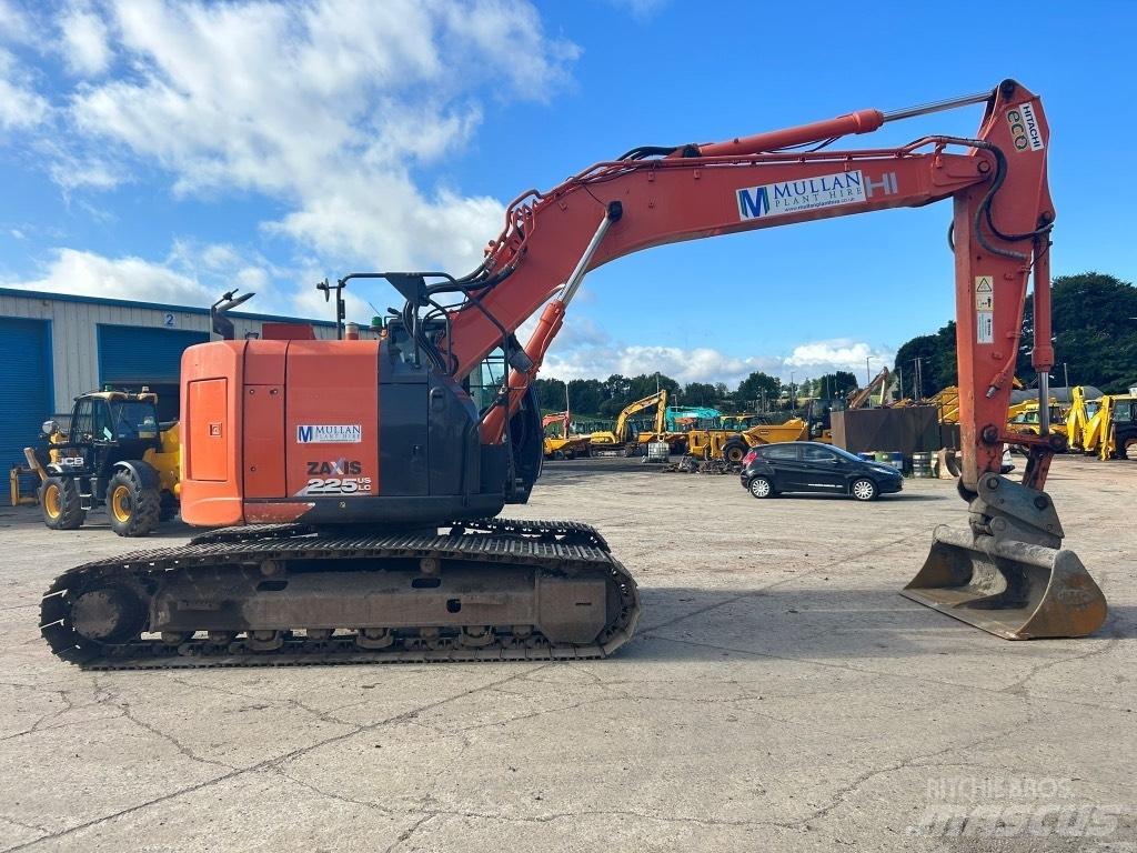 Hitachi ZX225 USLC-6 Bandgrävare