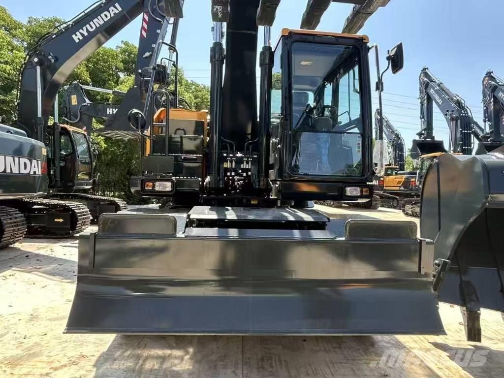 Hyundai HW 210 A Hjulgrävare