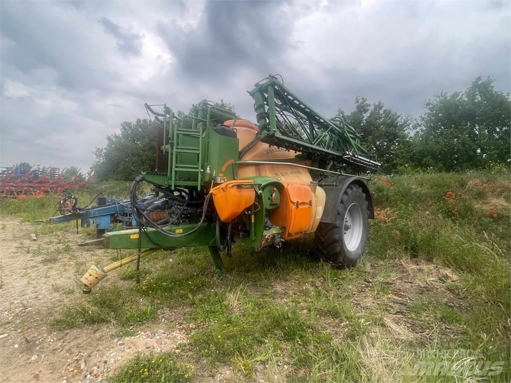 Amazone UX 4200 Dragna sprutor