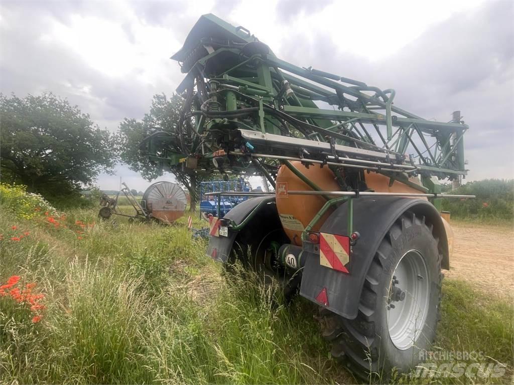 Amazone UX 4200 Dragna sprutor