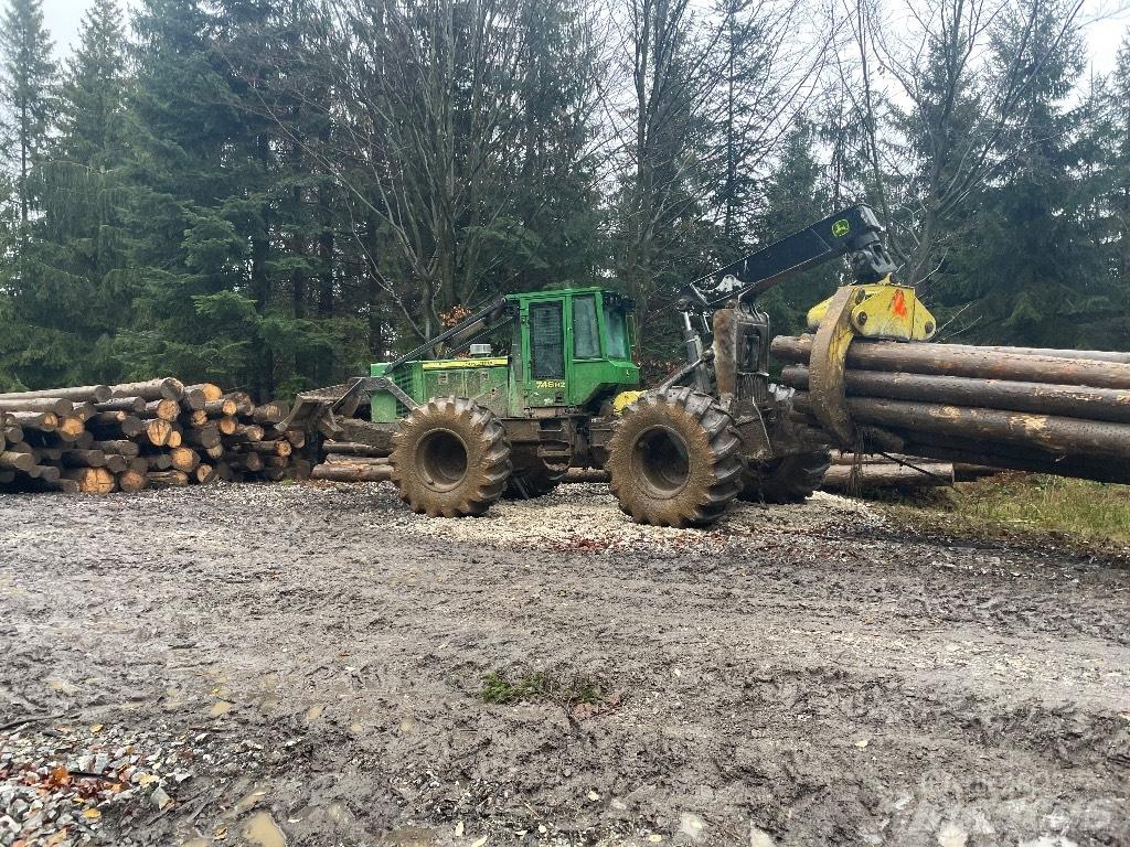 John Deere 748 H II Skogstraktorer