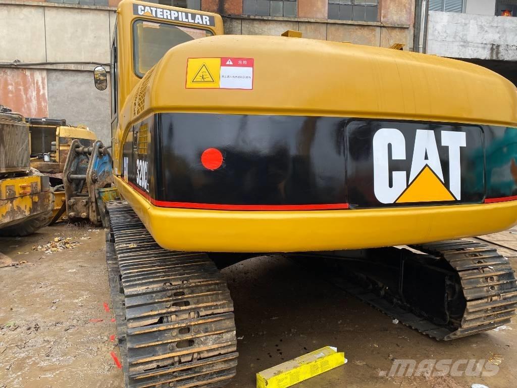 CAT 320 C L Bandgrävare