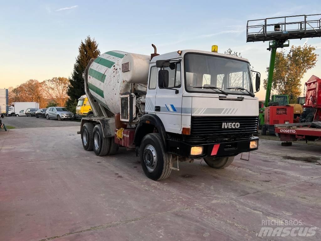 Iveco 330-30 Cementbil