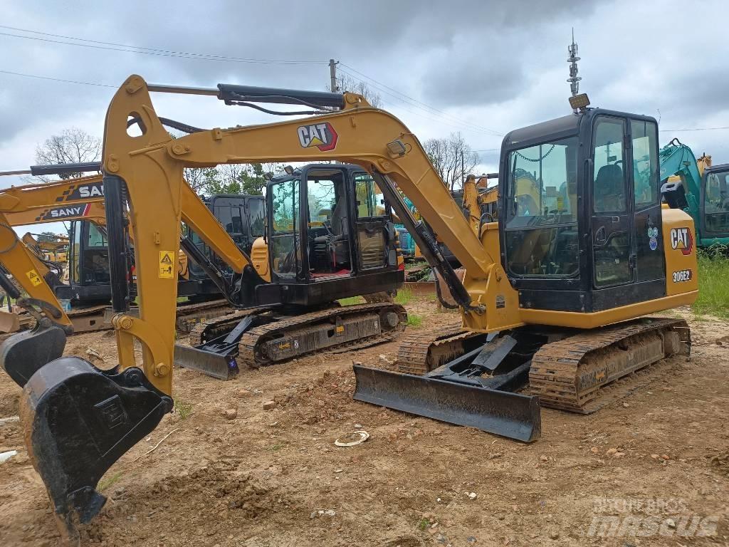 CAT 306E2 Minigrävare < 7t