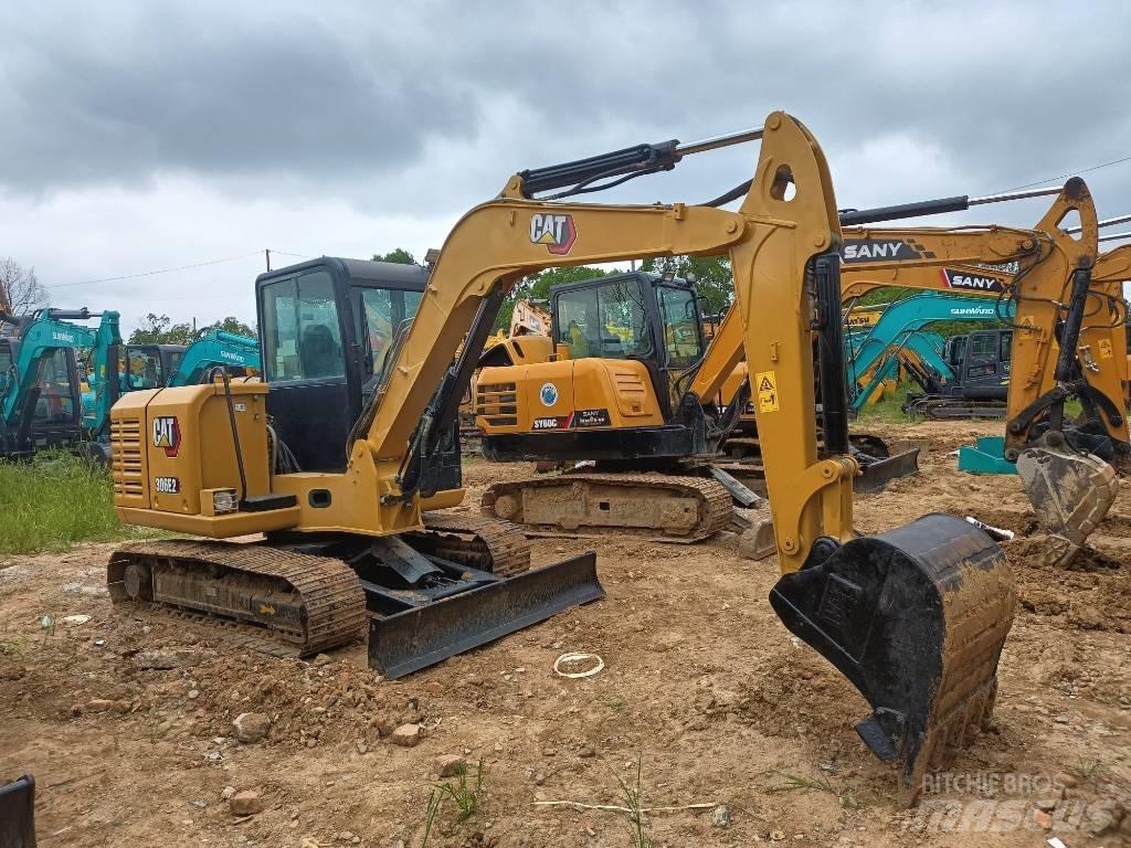 CAT 306E2 Minigrävare < 7t