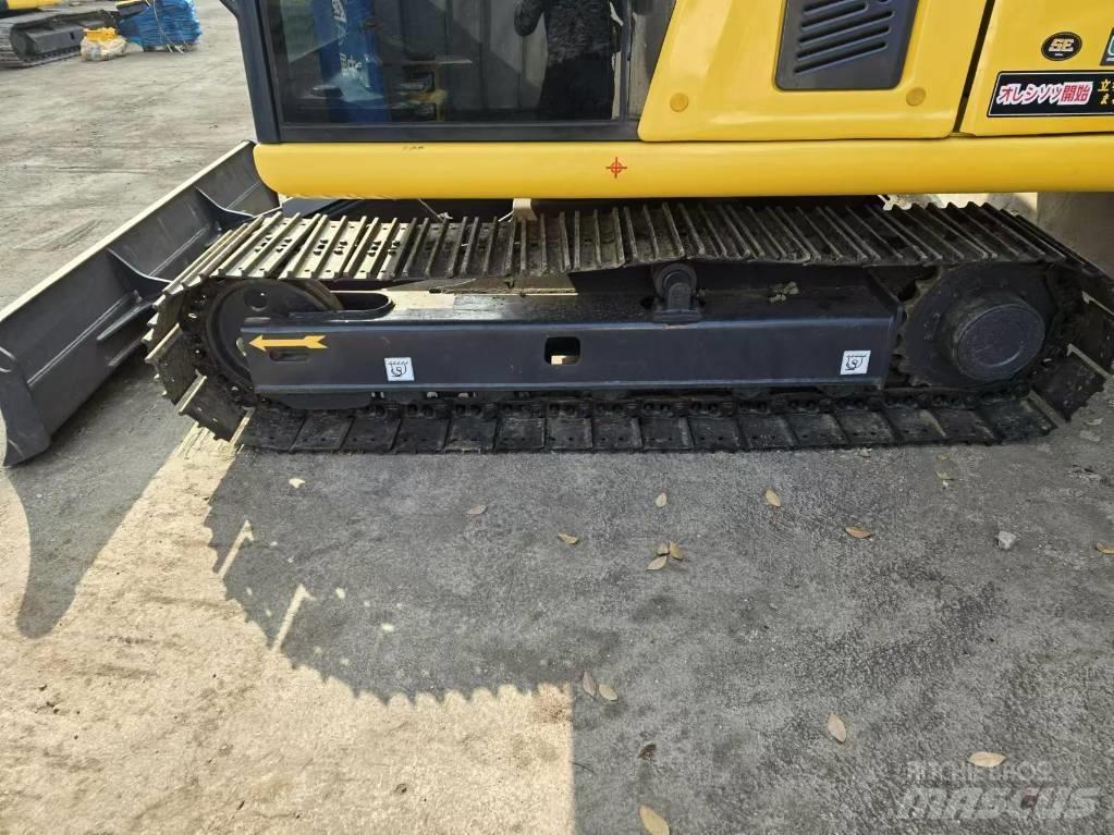 Komatsu PC 70 Minigrävare < 7t