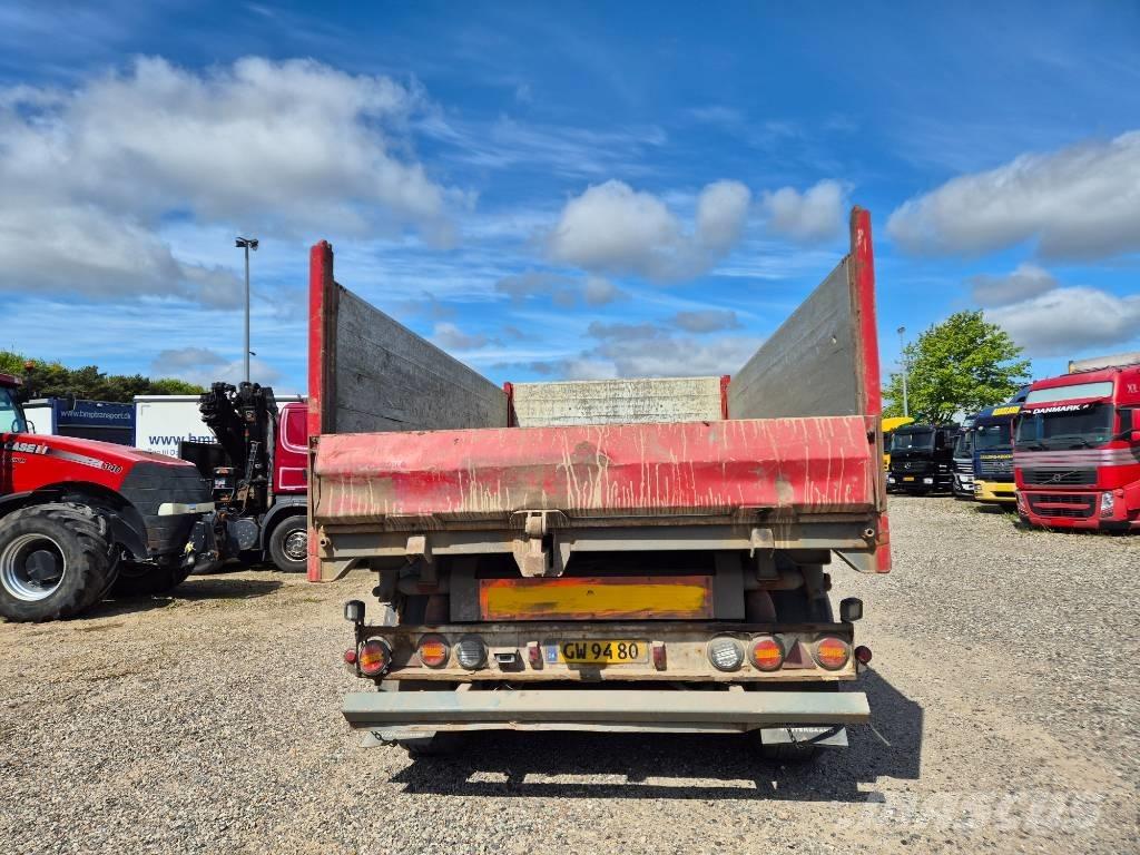 Nopa 3 axle tipper Tippsläp