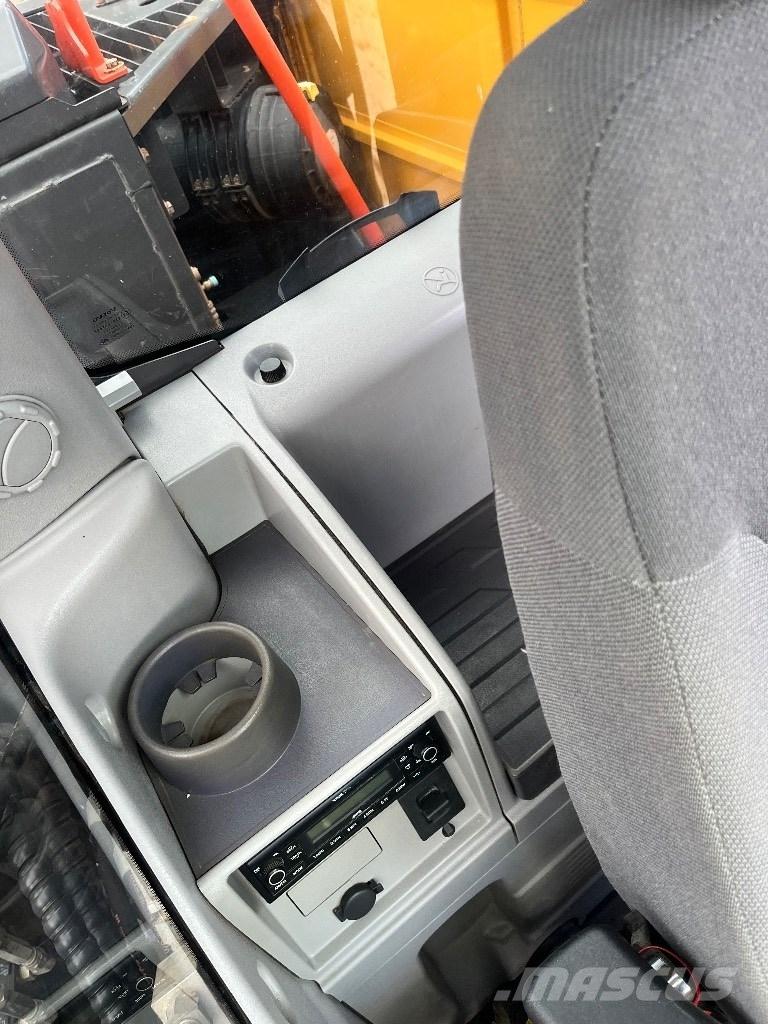 Volvo EC 140 EL Bandgrävare