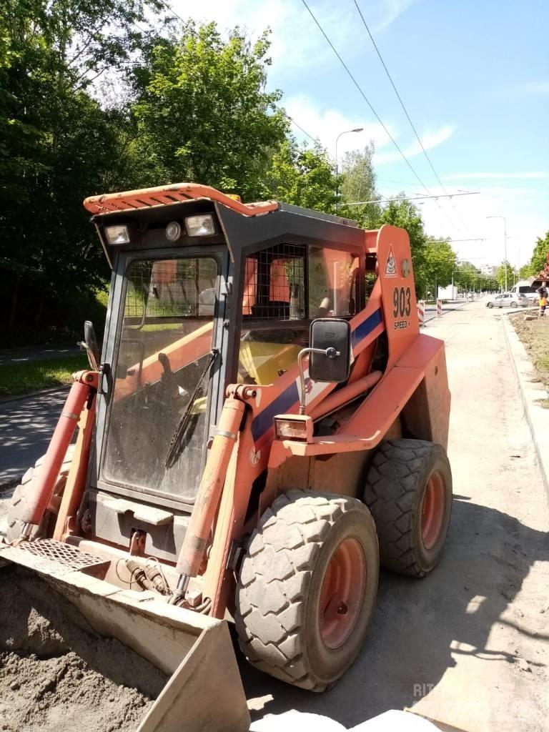 Locust L 903 SPEED Kompaktlastare
