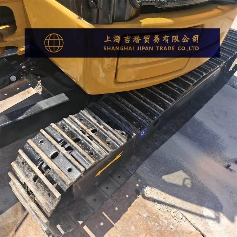 CAT 303.5 E CR Minigrävare < 7t