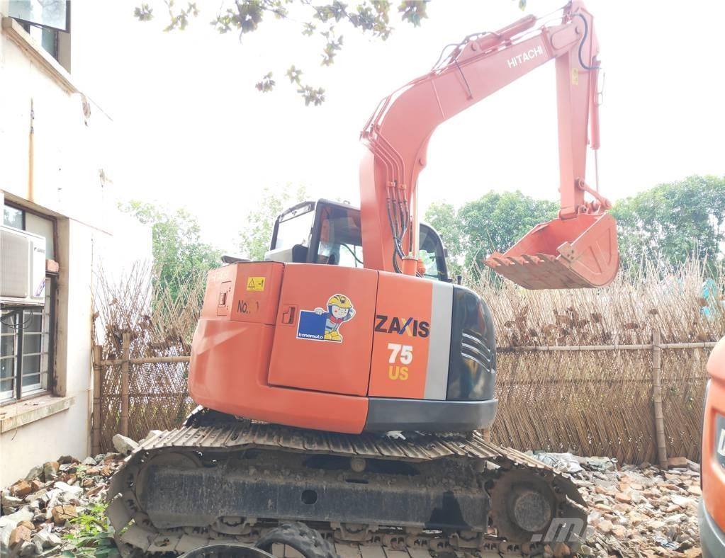 Hitachi ZX75US-3 Midigrävmaskiner 7t - 12t