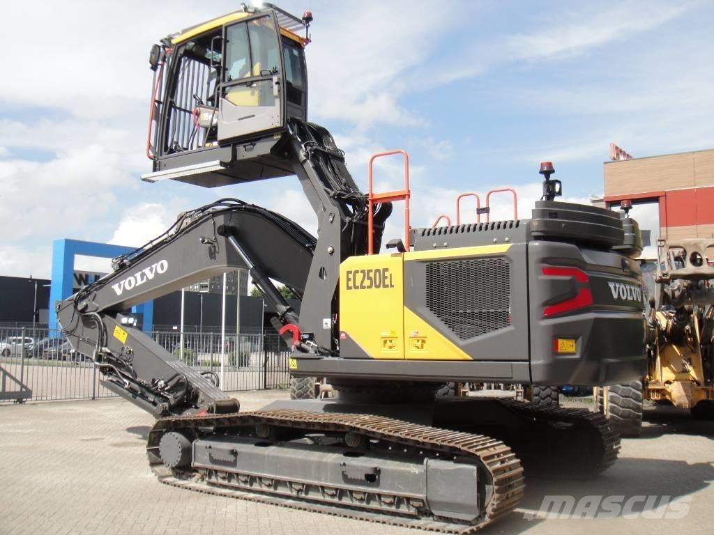 Volvo EC 250 EL Bandgrävare