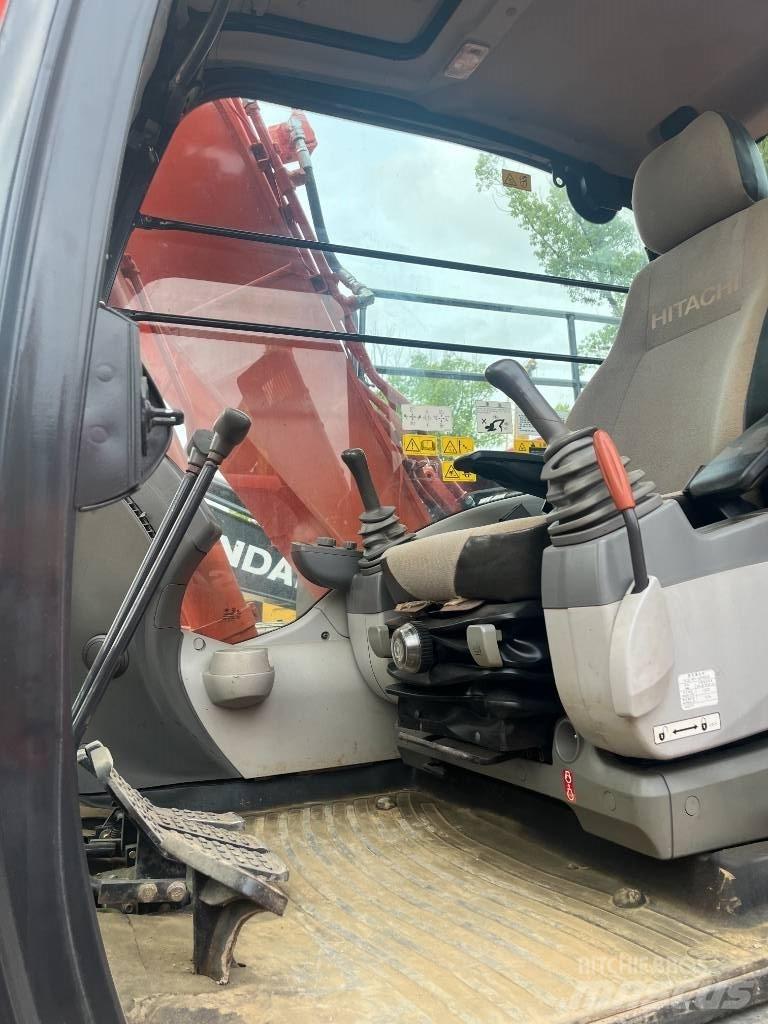 Hitachi 130 Bandgrävare