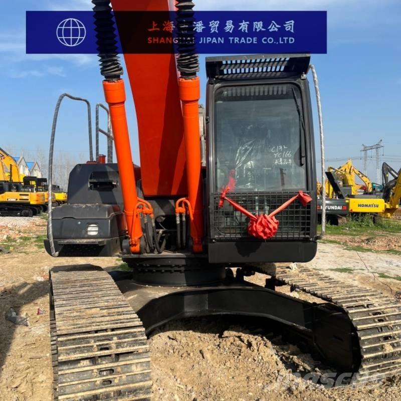 Hitachi ZX 240 Bandgrävare