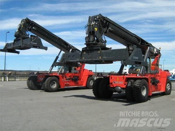 Kalmar DRT450 Reachstackers