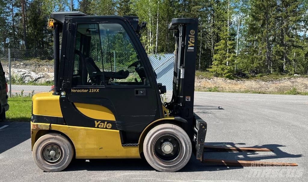 Yale GDP 25 VX Dieselmotviktstruckar
