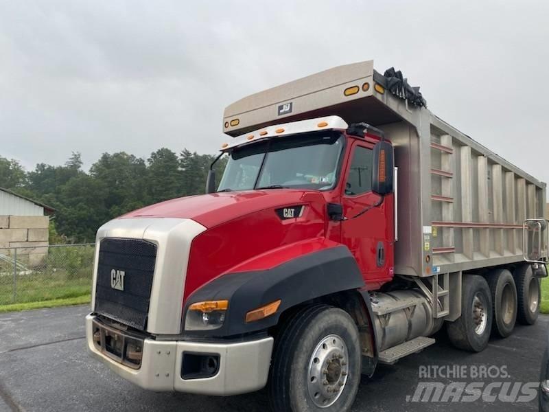 CAT CT 660 Tippbilar