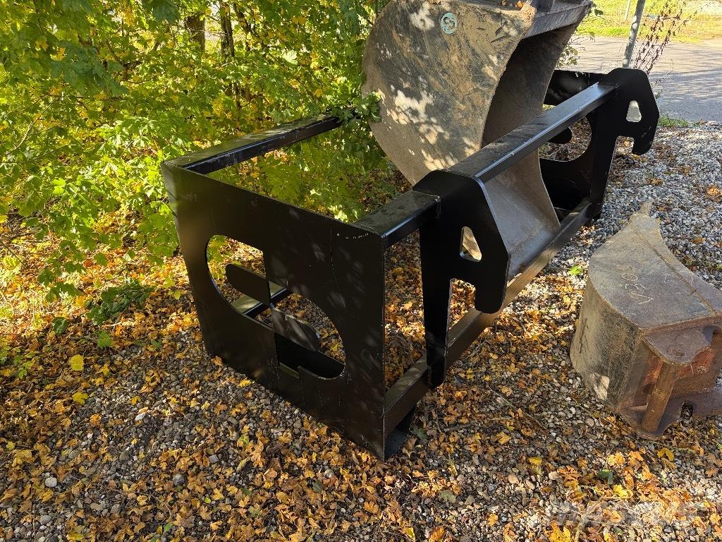 Takeuchi TB 260 Bandgrävare