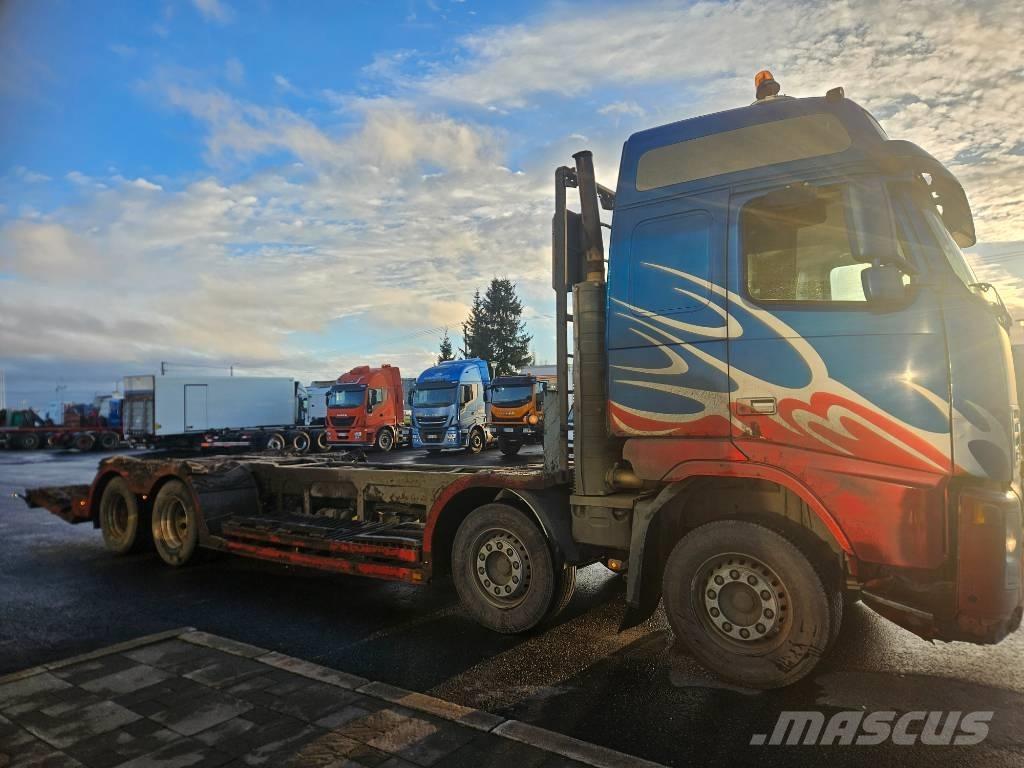 Volvo FH12 8x4 Transportbilar för Skogsmaskiner