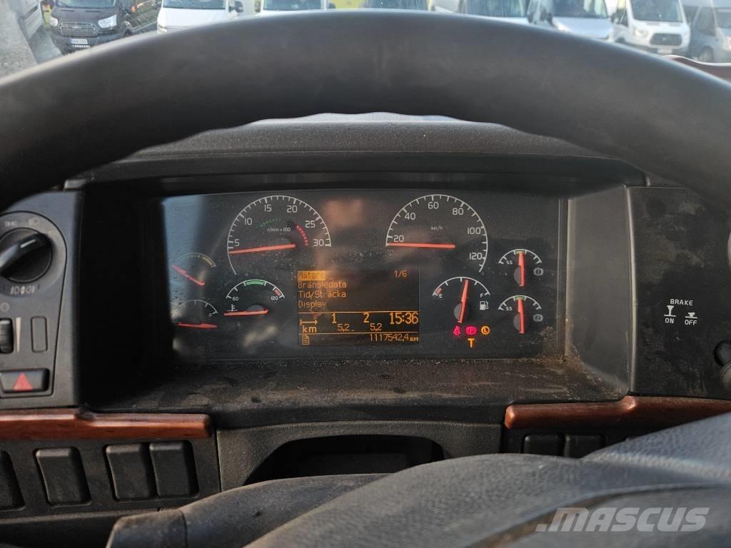 Volvo FH12 8x4 Transportbilar för Skogsmaskiner