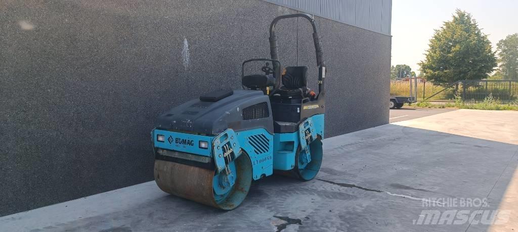 Bomag BW 100 AD-4 Tvåvalsvältar