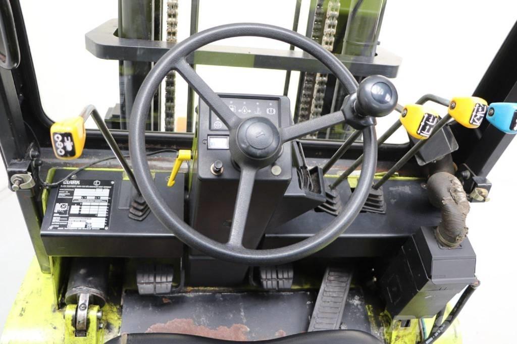 Clark GPX 40 Gasolmotviktstruckar