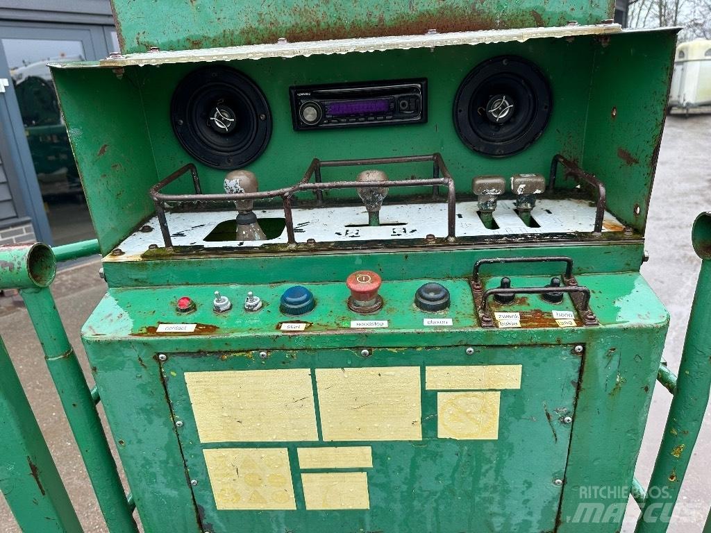 Hitachi HX 99 B Teleskop bomliftar