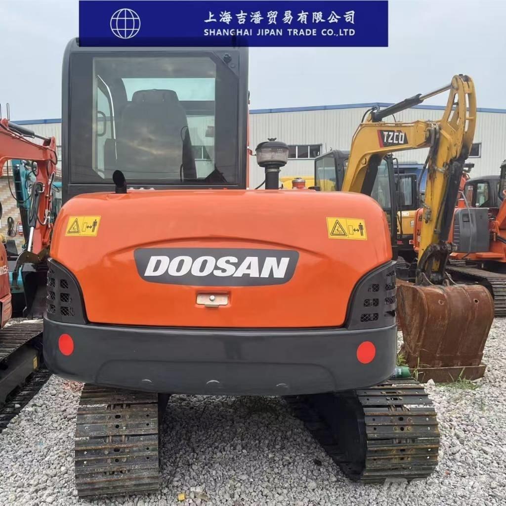 Doosan DX 60 Bandgrävare