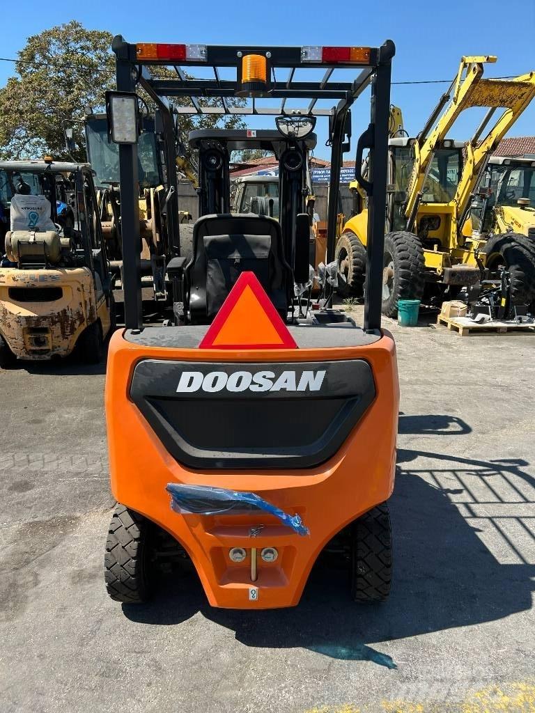 Doosan B 25 NS Elmotviktstruckar