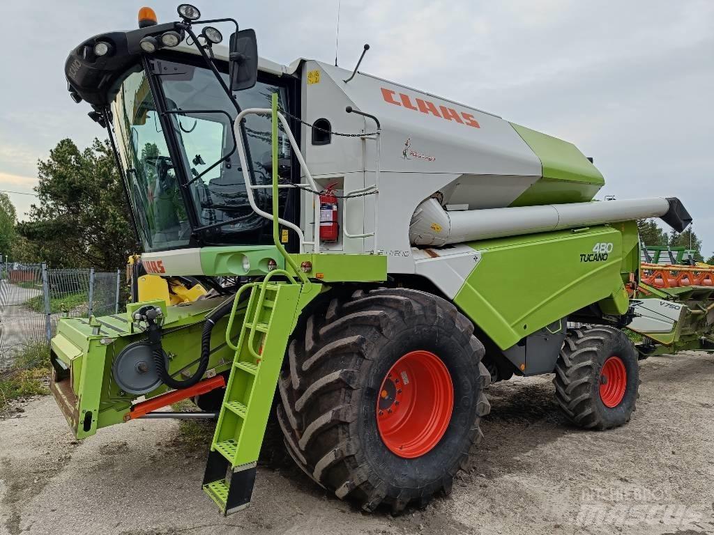 CLAAS Tucano 480 Skördetröskor