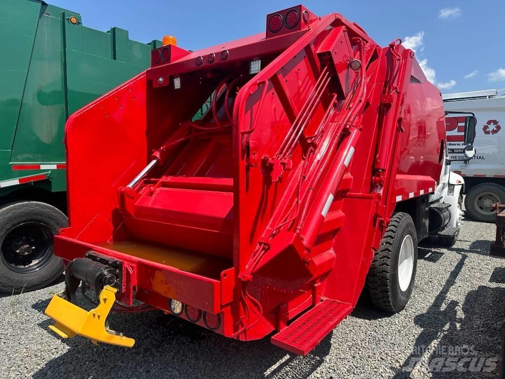 International 4300 Sopbilar