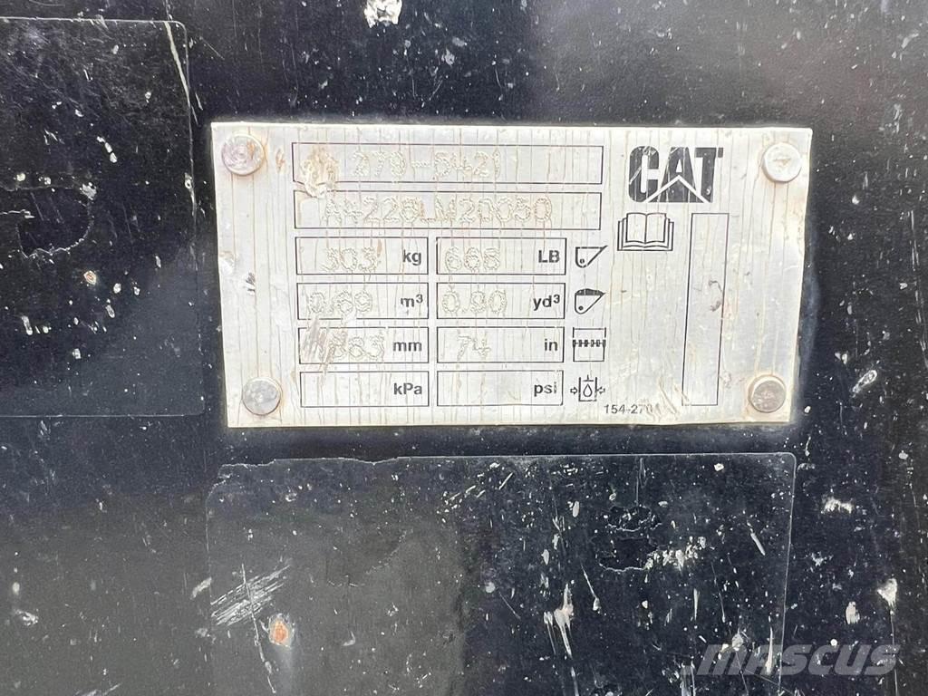 CAT 226D Kompaktlastare