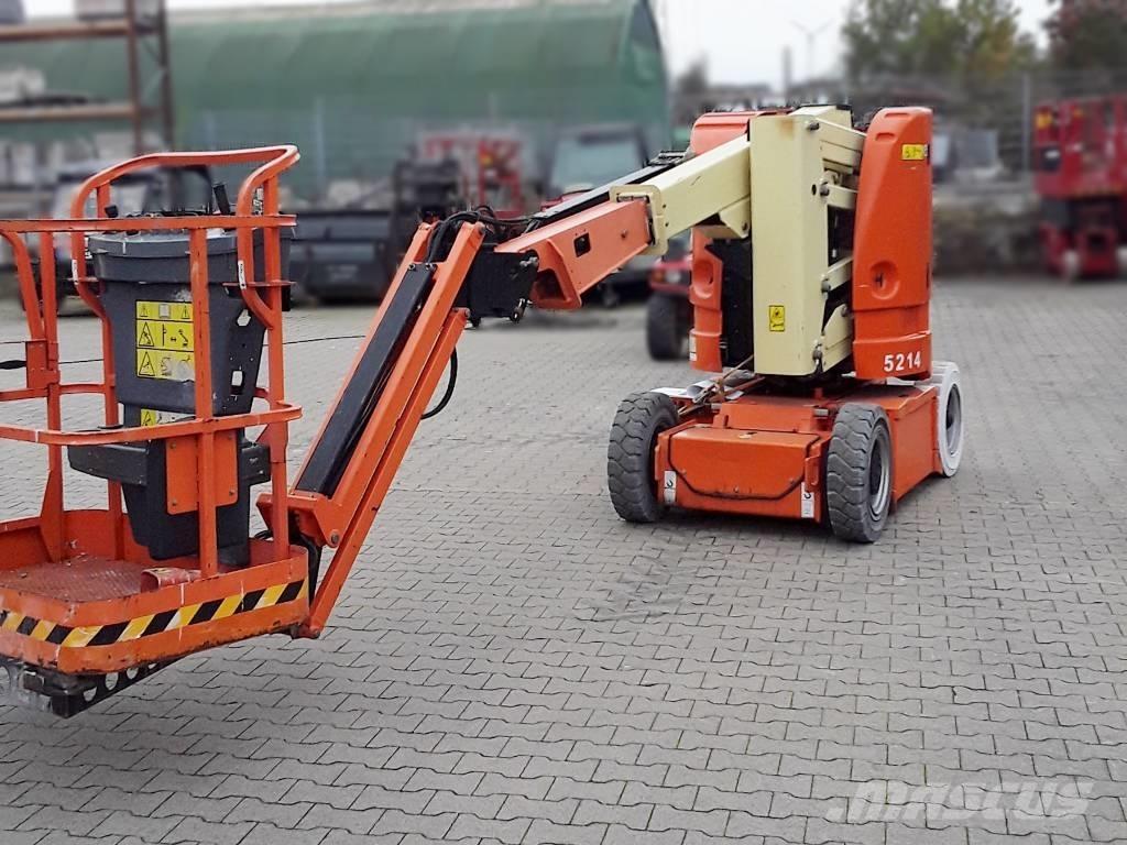 JLG E 300 AJP Bomliftar