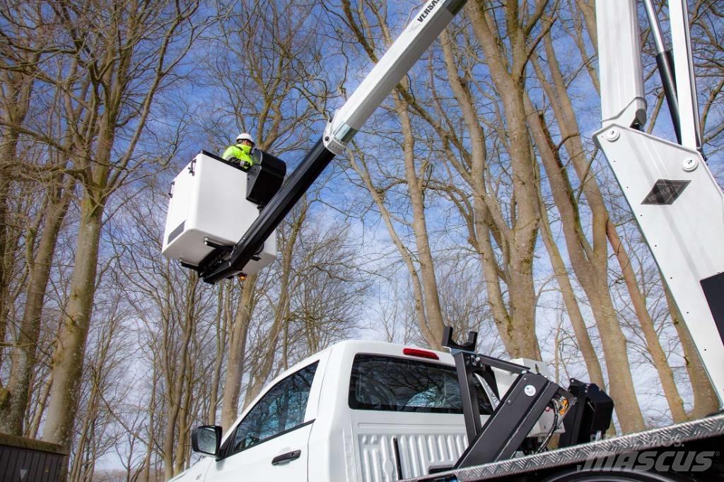 VERSALIFT VTA-135-H Billyftar