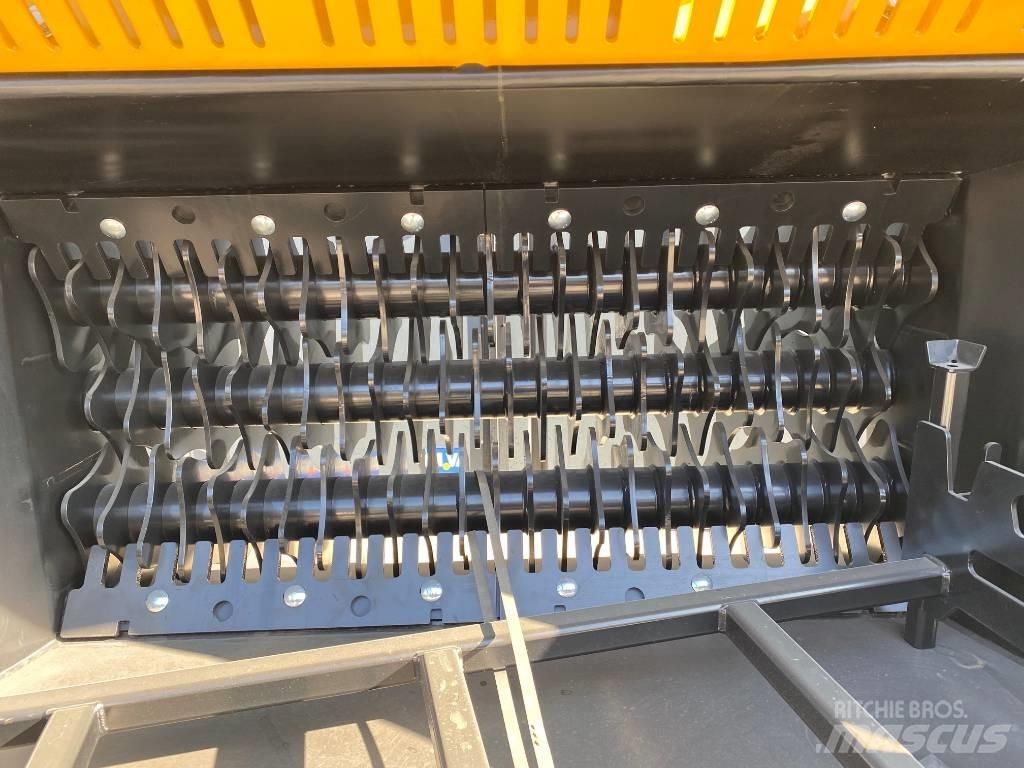MB Crusher HDS323 Siktskopor