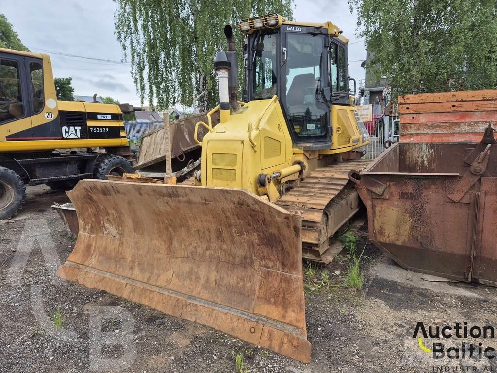 Komatsu D51EX-22 Bandschaktare