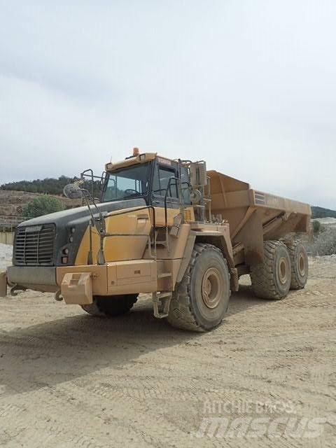 Komatsu HM400-5 Midjestyrd dumper