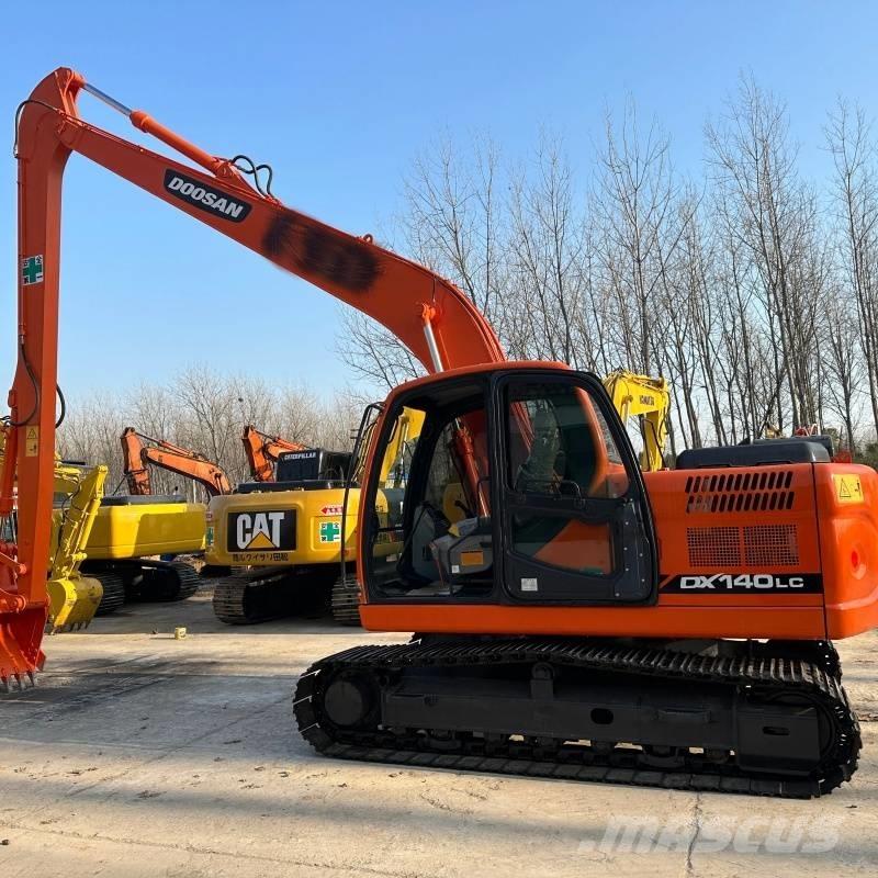 Doosan DX 140 Midigrävmaskiner 7t - 12t