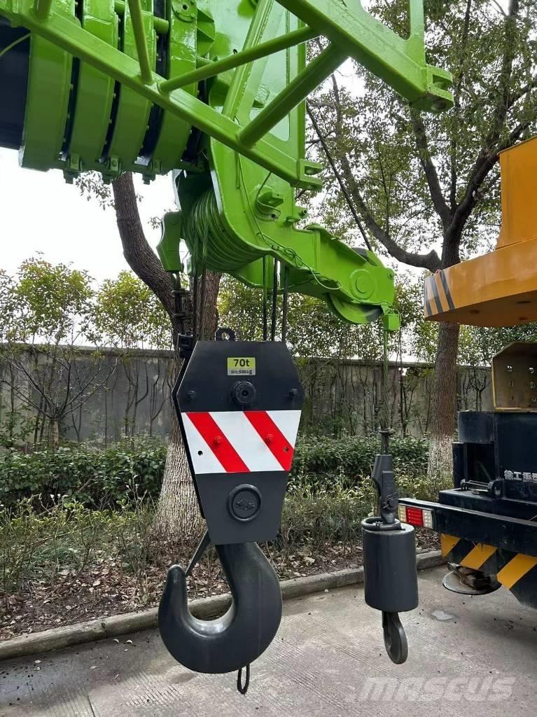 Zoomlion ZTC 700 V Allterrängkranar