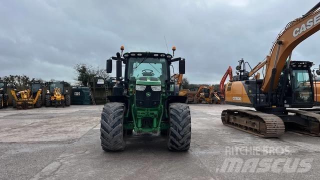 John Deere 6175 R Traktorer