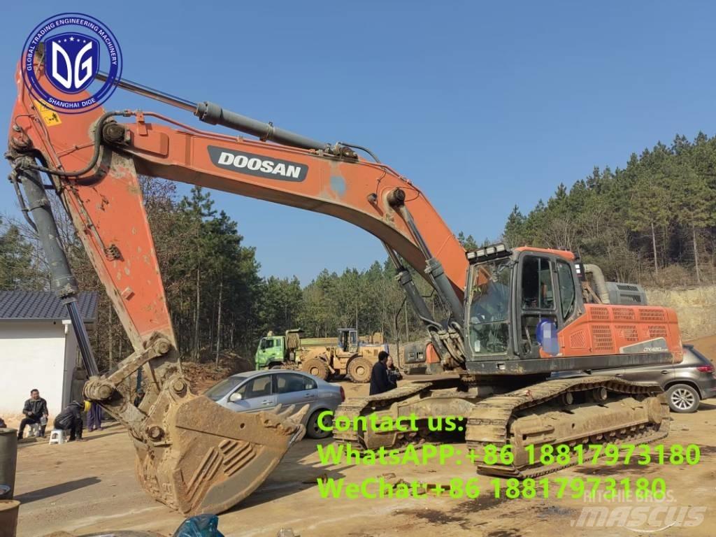 Doosan DX 420 LC Bandgrävare