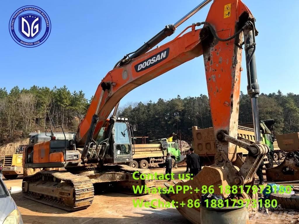 Doosan DX 420 LC Bandgrävare